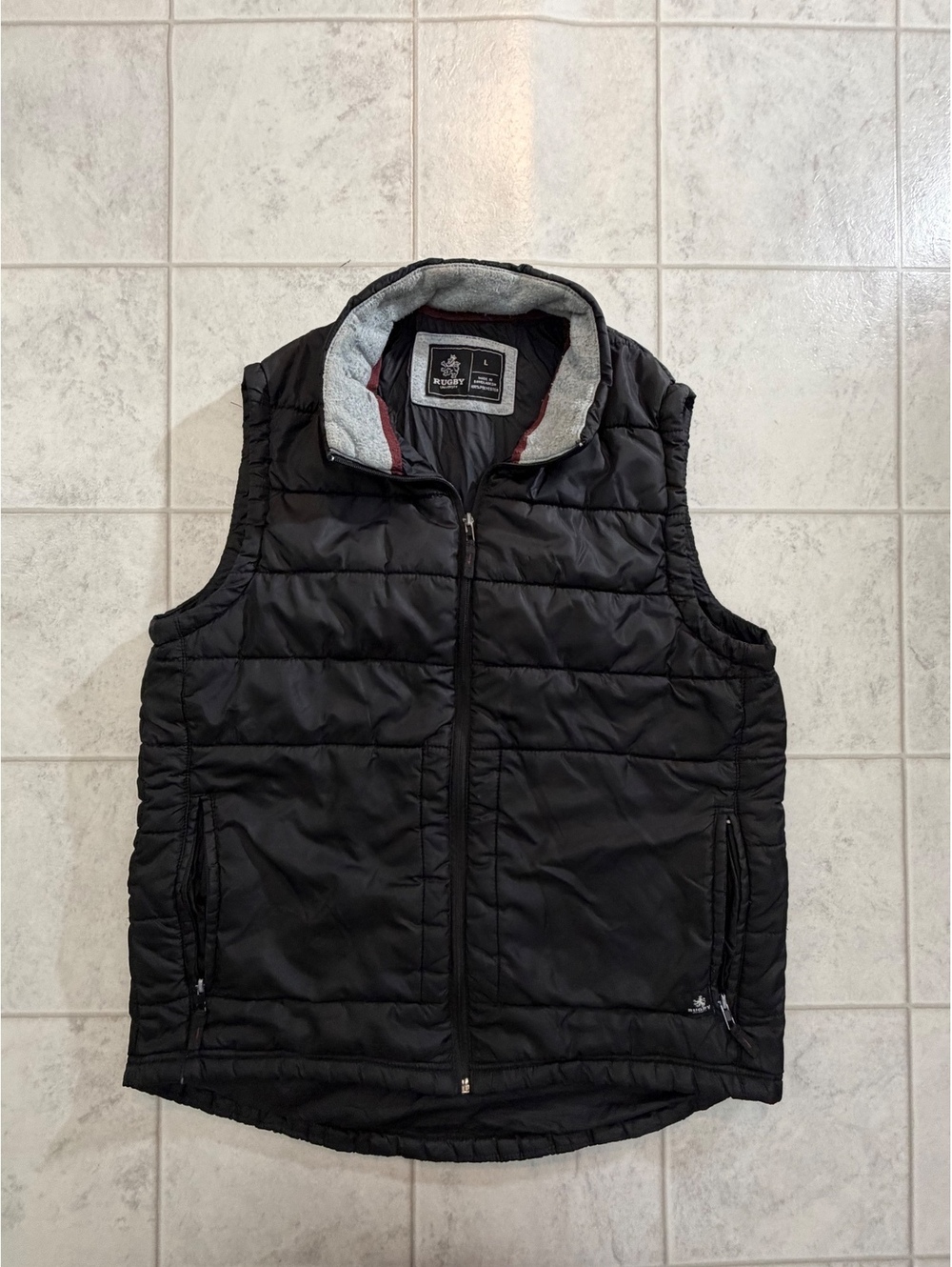 Rugby University black puffer vest